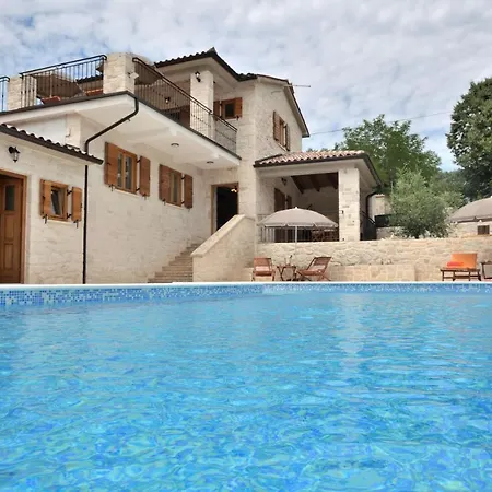 Histra Villa